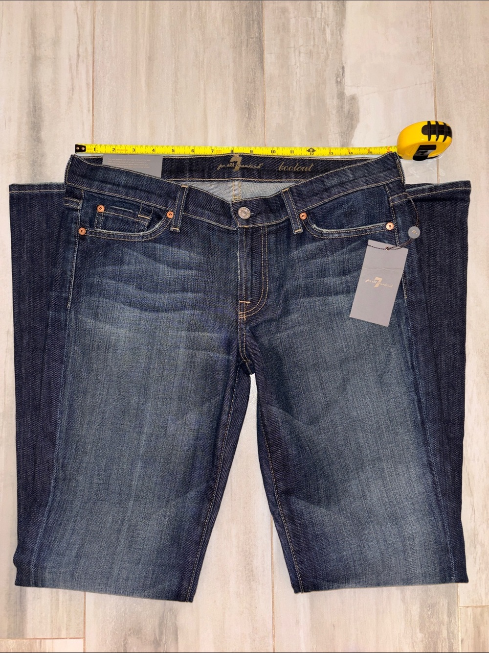 7 For All Mankind Bootcut, Made in the USA, 29x32, NWT, $229 MSRP - Picture 5 of 15